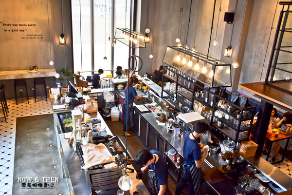 NOW & THEN by nybc：高雄 鹽埕區．駁二倉庫 工業風美式早午餐 NOW & THEN by nybc