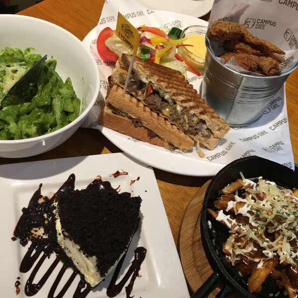 Campus Cafe忠孝店