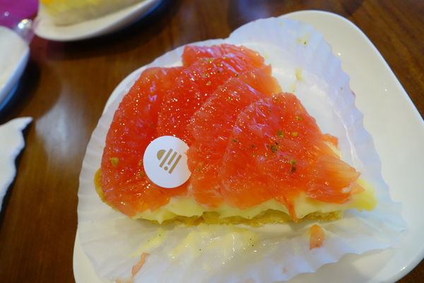 illuminé Pâtisserie 果昂甜品：果昂甜品 ~ 一訪再訪的美味甜點．選用產地直送當季新鮮水果  - 捷運中山站