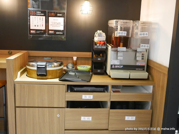 開丼 燒肉vs丼飯(大墩店)：【食記】台中いただきます~ 開丼-地表最強燒肉丼＠西屯捷運BRT頂何厝 : 獨家重口味!燒肉,丼飯與雞蛋的絕妙組合