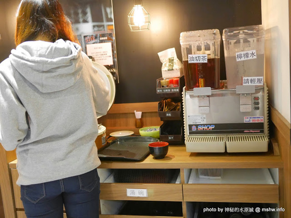 開丼 燒肉vs丼飯(大墩店)：【食記】台中いただきます~ 開丼-地表最強燒肉丼＠西屯捷運BRT頂何厝 : 獨家重口味!燒肉,丼飯與雞蛋的絕妙組合
