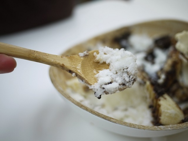 彩虹猫冰屋：食。北市捷運松山站。Boss當家的彩虹猫 炸物、鬆餅、冰品 烏龍麵通通有!!