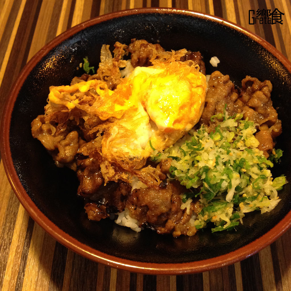 招牌炙燒牛肉丼