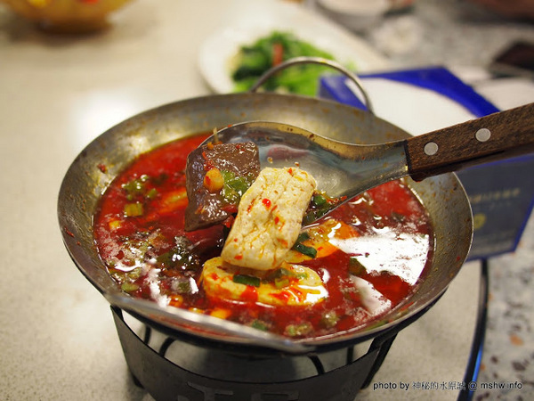 閤家活海鮮：【食記】台中閤家平價活海鮮.活鵝肉城@南屯 : 現撈的比較威？菜色多元的海鮮合菜!
