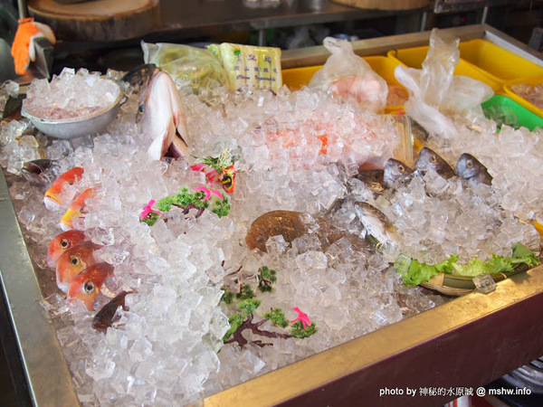 閤家活海鮮：【食記】台中閤家平價活海鮮.活鵝肉城@南屯 : 現撈的比較威？菜色多元的海鮮合菜!