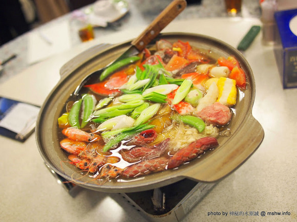 閤家活海鮮：【食記】台中閤家平價活海鮮.活鵝肉城@南屯 : 現撈的比較威？菜色多元的海鮮合菜!