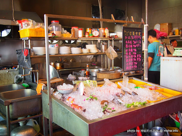 閤家活海鮮：【食記】台中閤家平價活海鮮.活鵝肉城@南屯 : 現撈的比較威？菜色多元的海鮮合菜!