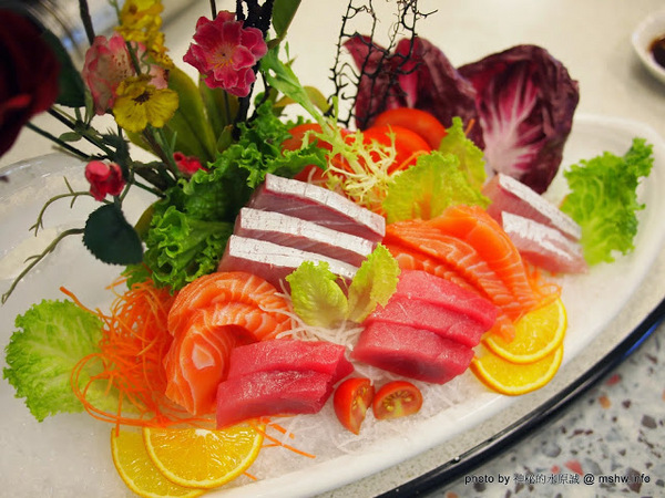 閤家活海鮮：【食記】台中閤家平價活海鮮.活鵝肉城@南屯 : 現撈的比較威？菜色多元的海鮮合菜!