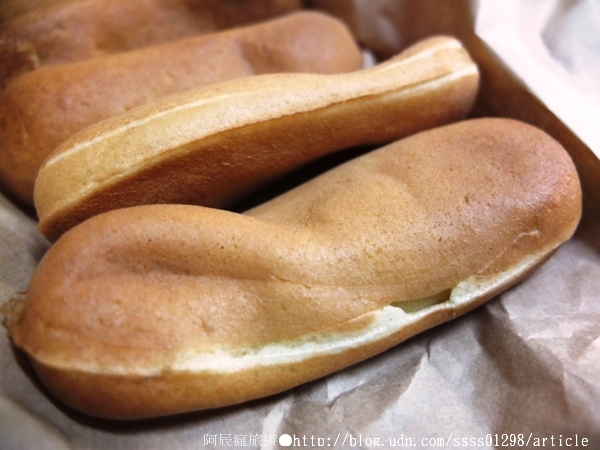 中央市場圓環太空棒攤:【美食特搜。屏東市】中央市場圓環太空棒攤。超便宜鑽石級小品點心 沒店名招牌 低調熱賣28年