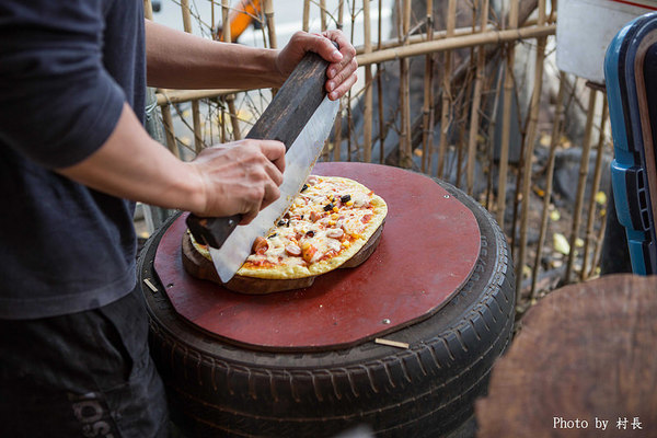 找窯子披薩：【食記】｛南投。集集鎮｝來集集火車站不可錯過的找窯子批薩