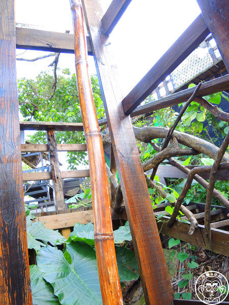 米倉國小：作伙來企投【新北八里･米倉國小】樹屋溜滑梯太好玩啦