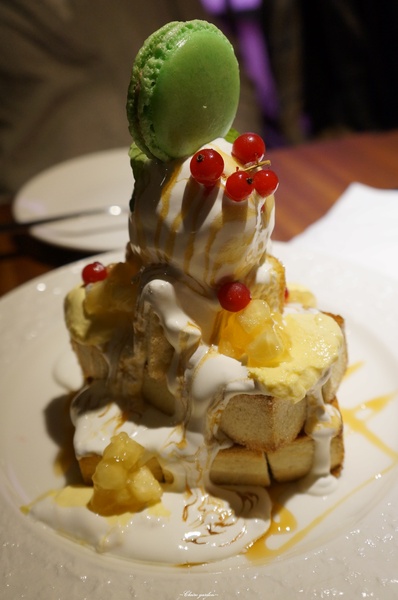 Double H 有沒有咖啡(壹號店)：[捷運士林站]台北有沒有咖啡~激賞!!!蜜糖吐司瀑布塔