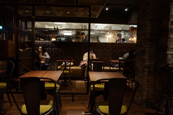 Double H 有沒有咖啡(壹號店)：[捷運士林站]台北有沒有咖啡~激賞!!!蜜糖吐司瀑布塔