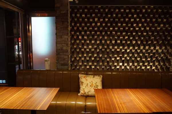 Double H 有沒有咖啡(壹號店)：[捷運士林站]台北有沒有咖啡~激賞!!!蜜糖吐司瀑布塔