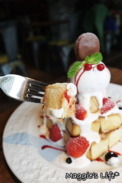 Double H 有沒有咖啡(壹號店):◆台北美食。捷運士林站【有沒有咖啡Double H 壹號店】士林義大利麵。燉飯。蜜糖吐司。鬆餅