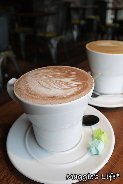 Double H 有沒有咖啡(壹號店):◆台北美食。捷運士林站【有沒有咖啡Double H 壹號店】士林義大利麵。燉飯。蜜糖吐司。鬆餅