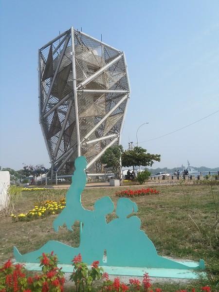 戀愛廣場 & 遊艇碼頭 & 碧海碼頭： 安平最新魅力約會景點❤台南安平碧海風景戀愛廣場❤叫人不浪漫都不行