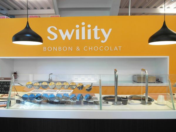 菓風巧克力工坊：【雲林】菓風巧克力工房，踏青／親子玩耍／買點心。有好多巧克力和糖果在這裡！