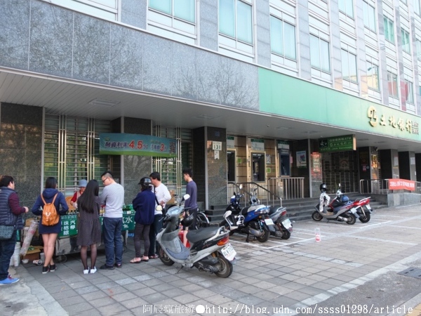 阿婆綜合 彈珠汽水:【高雄鹽埕區】阿婆彈珠汽水綜合茶。混搭風絕妙新滋味 阿婆自創特調汽水茶飲