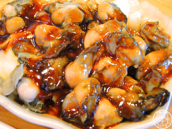 壹等品『霸王豬腳』:呷飽祙【桃園中壢・壹等品霸王豬腳】日賣千份的古早味豬腳