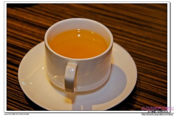 晶饌鐵板創料理：【美食♥宜蘭】☼ 晶饌創意鐵板燒料理☼ 新鮮高級的食材，優雅高貴的氛圍，華麗的美食享受♥♥