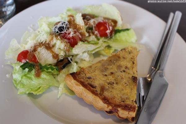 Meet Road麋路咖啡輕食坊：Meetroad麋路咖啡輕食坊✪讓人遠離塵囂+放鬆悠閒的好去處~104.03.03