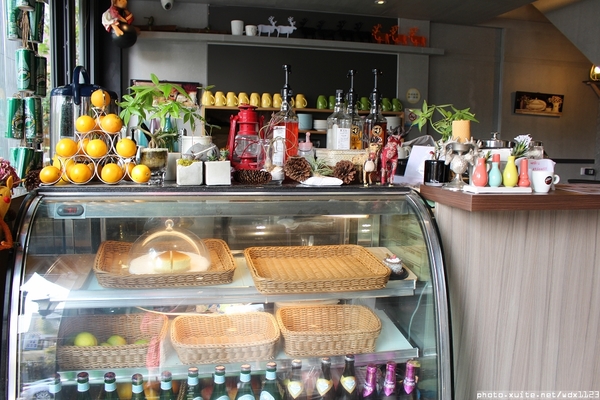 Meet Road麋路咖啡輕食坊：Meetroad麋路咖啡輕食坊✪讓人遠離塵囂+放鬆悠閒的好去處~104.03.03