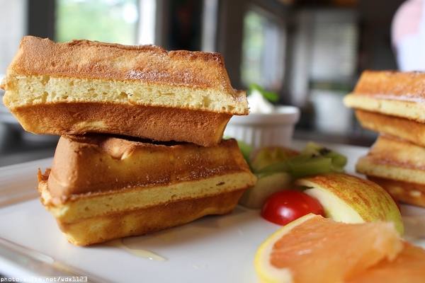 Meet Road麋路咖啡輕食坊：Meetroad麋路咖啡輕食坊✪讓人遠離塵囂+放鬆悠閒的好去處~104.03.03