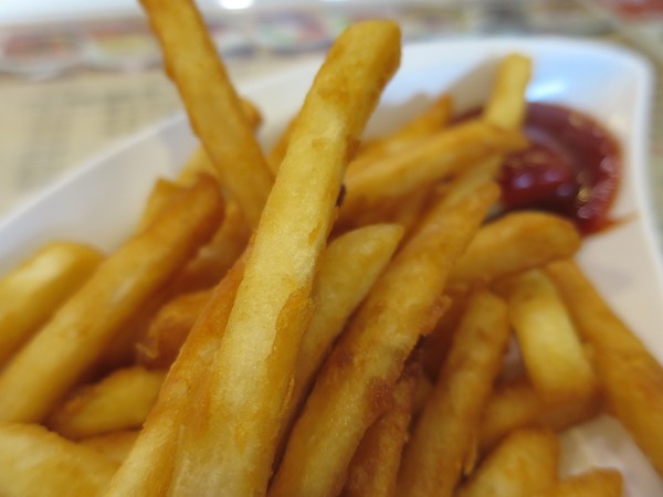 崔記茶餐廳:崔記茶餐廳... 曄!!! 咁多料~