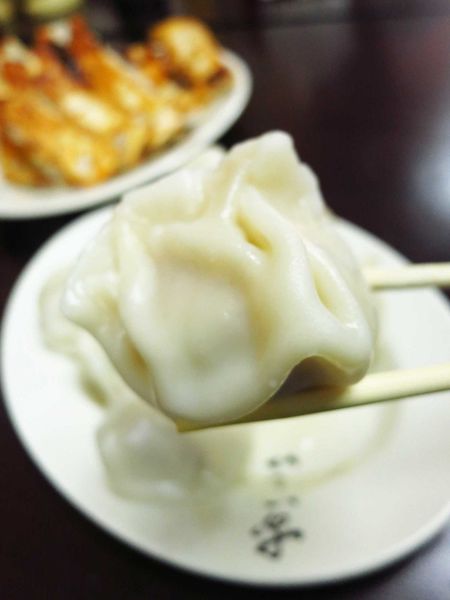 【中和美食】香珍鍋貼水餃專賣店-酥脆外皮的鍋貼