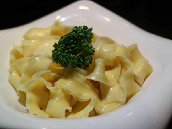 富呷一方:【台北美食】富呷一方:蒸、涮、燜、燒,一鍋四吃超特別@南京復興站