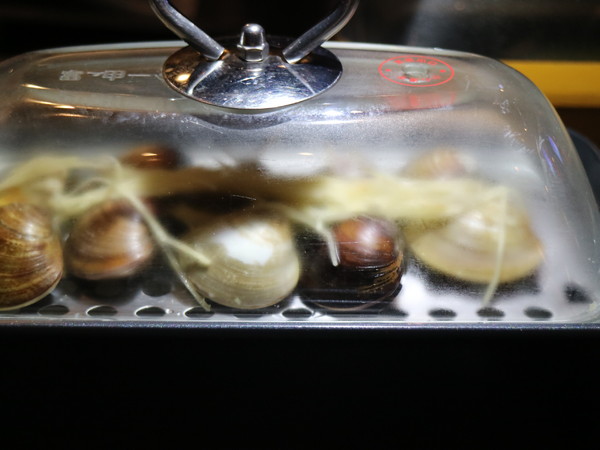 富呷一方:【台北美食】富呷一方:蒸、涮、燜、燒,一鍋四吃超特別@南京復興站