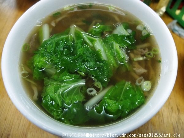 小山東麵館：【美食特搜。屏東市】小山東麵館。屏東眷村道地麵食 適合一家大小家族聚會之選