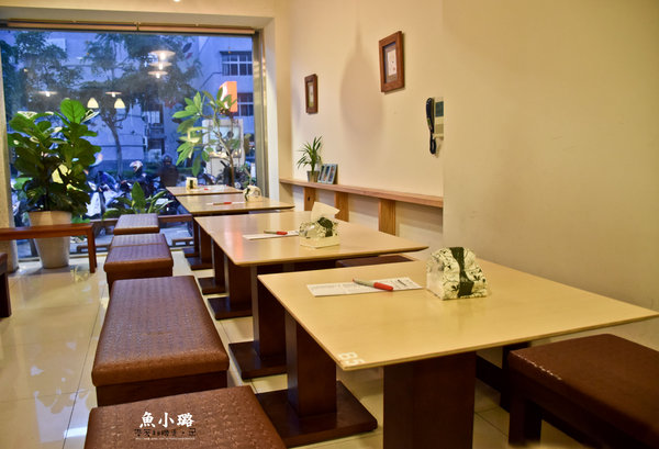 魚小璐和洋廚房：台南 永康區．嫩又噴汁的唐揚炸雞 必點  魚小璐和洋廚房