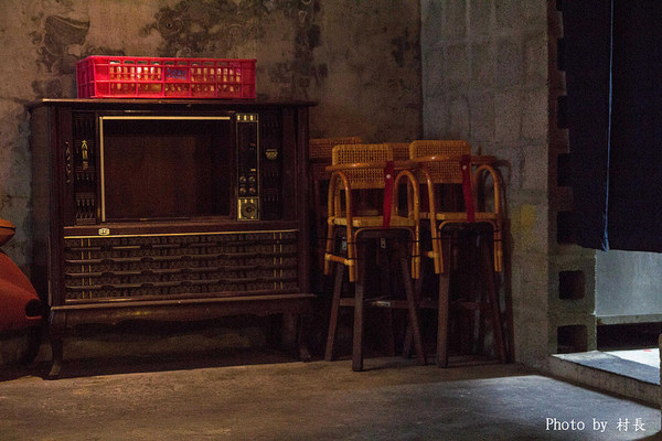 黑狗食堂:【食記】{高雄。鼓山區}鼓山黑店真有夠黑的黑狗食堂