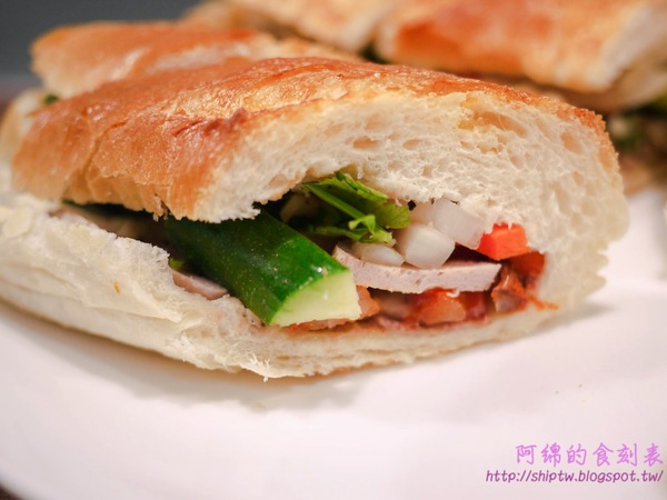 越南法國麵包工藝：桃園市桃園區 [越南法國麵包工藝] 就算屑屑掉滿地也要吃的法國麵包