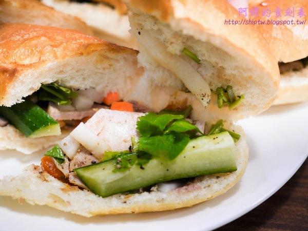 越南法國麵包工藝：桃園市桃園區 [越南法國麵包工藝] 就算屑屑掉滿地也要吃的法國麵包