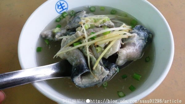 全生小食店：【美食特搜。台南中西區】全生小食店。台南府城盛名小吃，走過60年不變的肉燥香