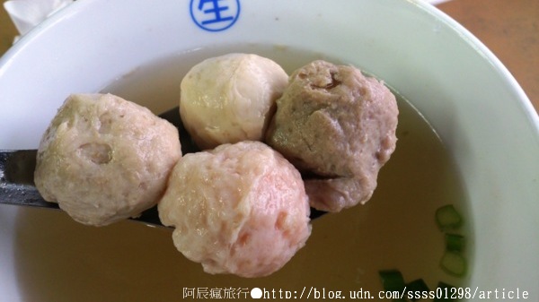 全生小食店：【美食特搜。台南中西區】全生小食店。台南府城盛名小吃，走過60年不變的肉燥香