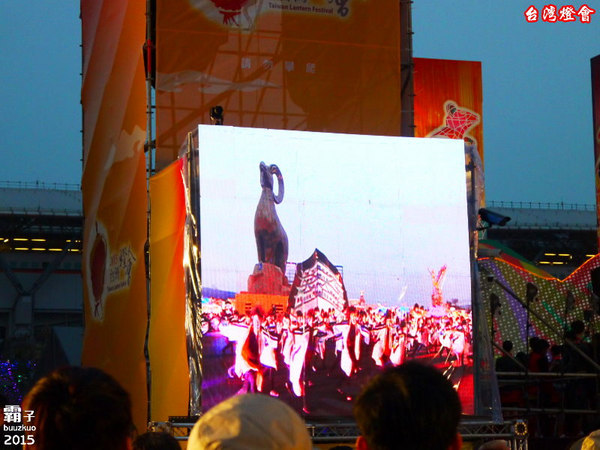 2015台中燈會(烏日高鐵區):2015台灣燈會在台中,烏日高鐵燈區