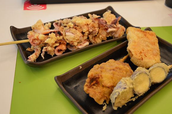 五食五心烏龍麵