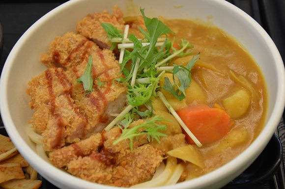 五食五心烏龍麵