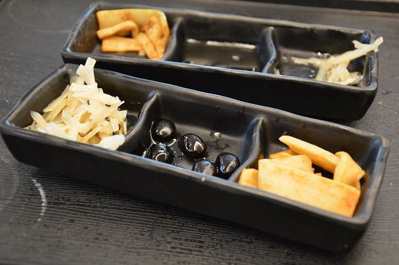 五食五心烏龍麵