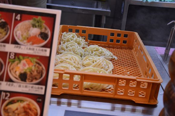 五食五心烏龍麵