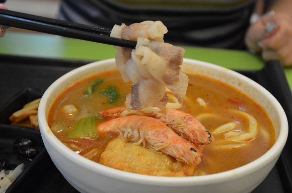 五食五心烏龍麵