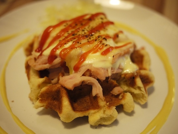 Waffle Please 比利時列日鬆餅專賣店:食。甜點-鬆餅。北市內湖區乾墘站。輕鬆、惬意、美味 比利時列日鬆餅專賣店(waffle please)