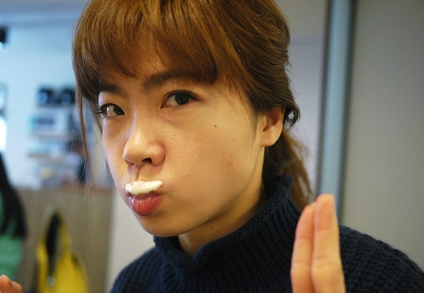 Waffle Please 比利時列日鬆餅專賣店:食。甜點-鬆餅。北市內湖區乾墘站。輕鬆、惬意、美味 比利時列日鬆餅專賣店(waffle please)