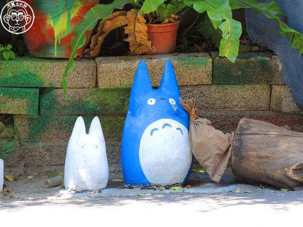 善聽空間3D立體龍貓:作伙來企投【台中大里・立體龍貓公車站】和龍貓一起等巴士