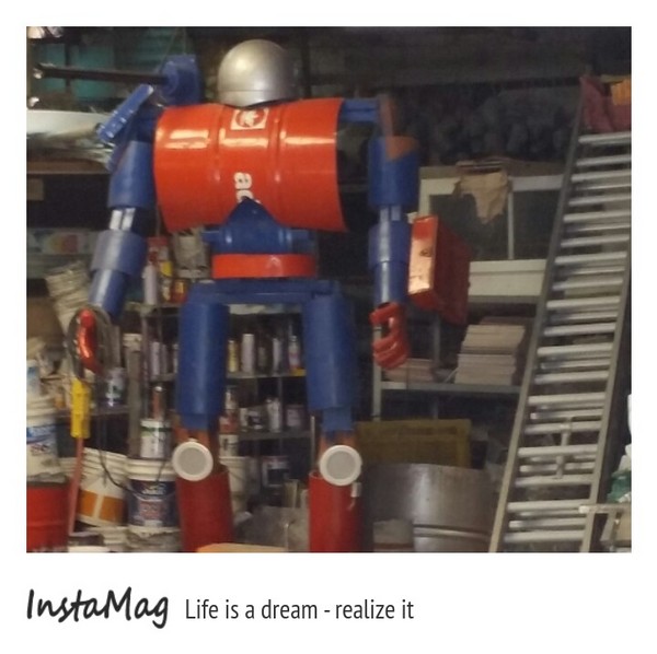 善聽空間3D立體龍貓：【台中景點】善聽空間~3D立體龍貓等公車