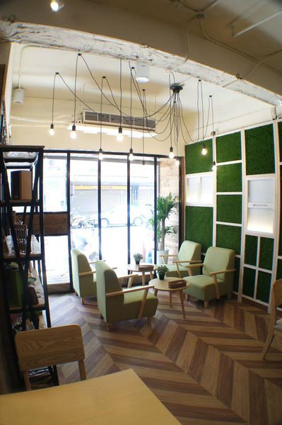 10544413_343979495763165_6652958217319940554_n